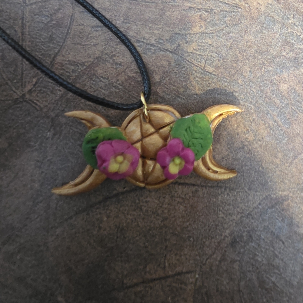 Handmade Triple Crescent Moon Ladies / Girls Floral Necklace 18" Adjustable